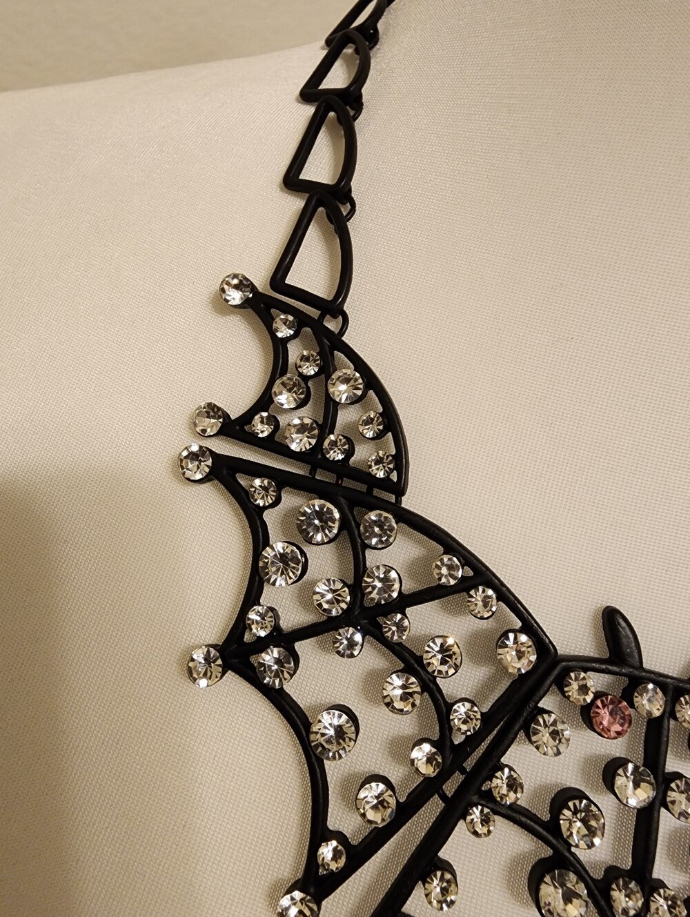 Betsey Johnson Black Rhinestone Bat Statement Bib Necklace NWT - Picture 3 of 10